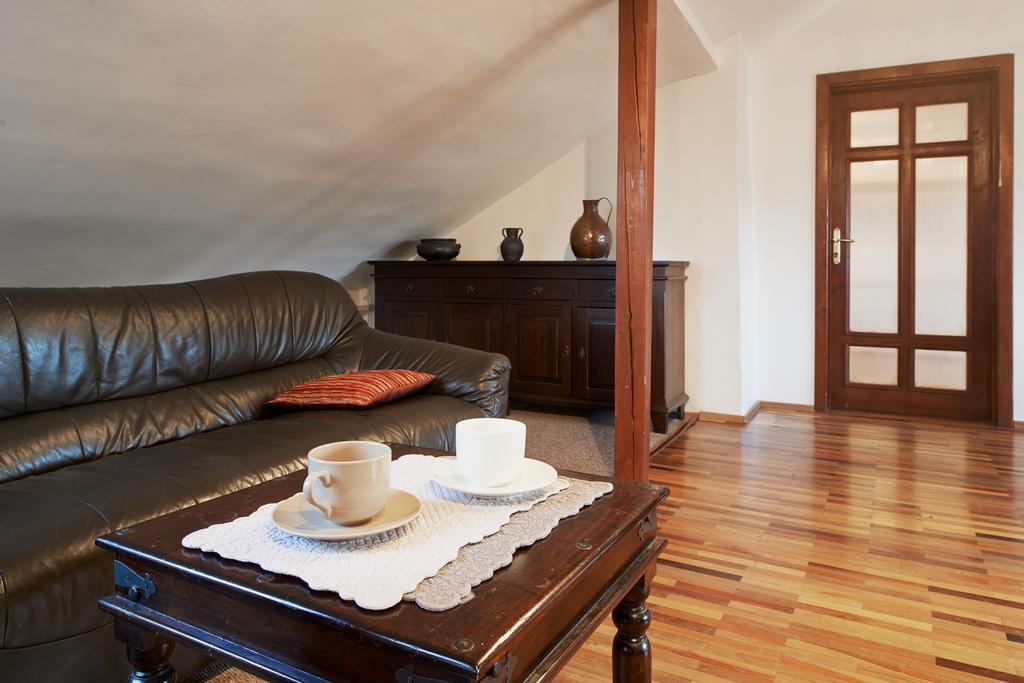 Regina House- Sv. Mikalojaus 13 Apartment Vilnius Ruang foto